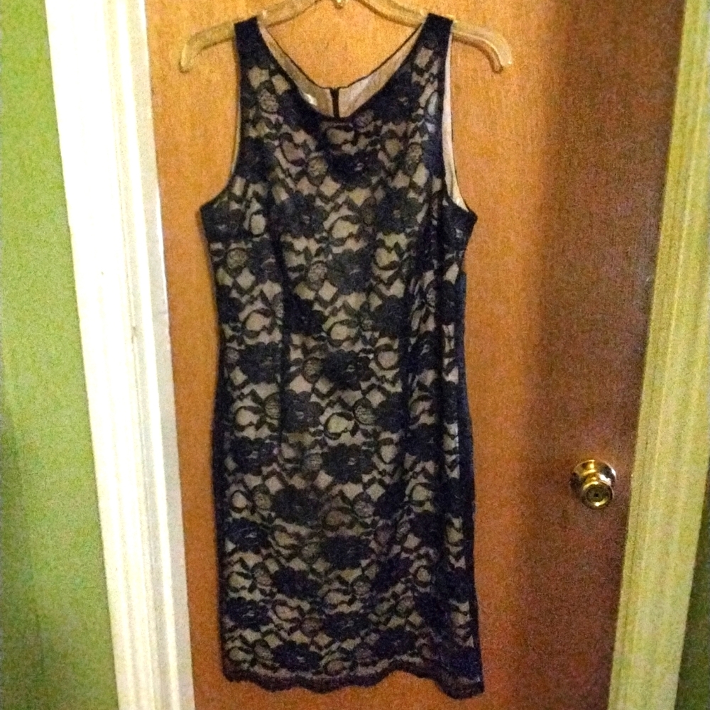 A black lace dress